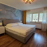 Apartment Feuriger Felix Mit Kamin Und Garten In Ruhiger Waldrandlage Marburg
