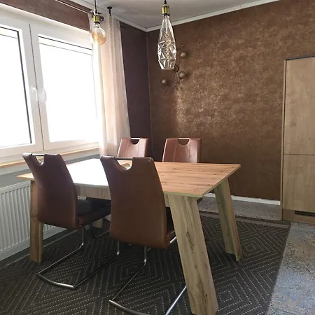 Feuriger Felix Mit Sauna, Kamin Und Garten In Ruhiger Waldrandlage Lägenhet
