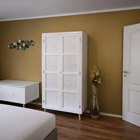 Feuriger Felix Mit Kamin Und Garten In Ruhiger Waldrandlage Appartement *