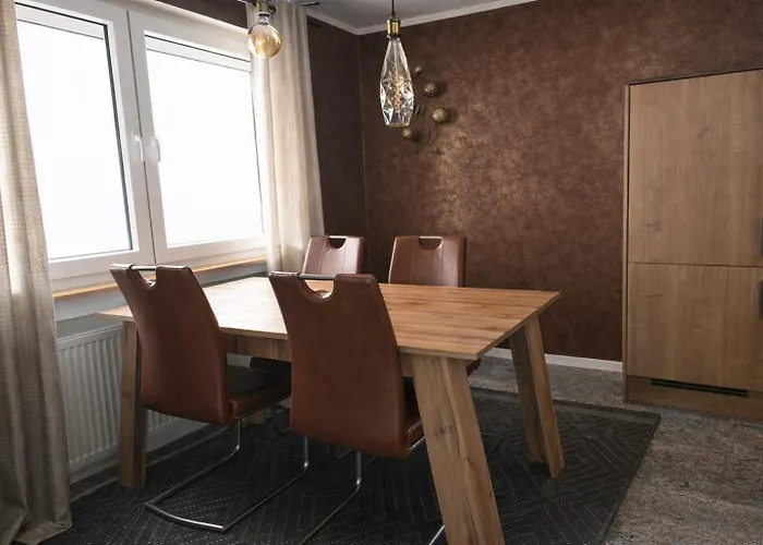 Feuriger Felix Mit Kamin Und Garten In Ruhiger Waldrandlage *